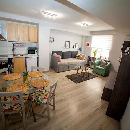 Apartamento Fedelena Sevilha Exterior foto